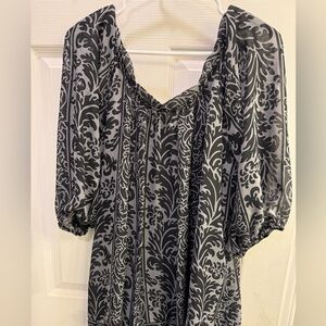 2 for $20 Must bundle / Nicole Miller blouse